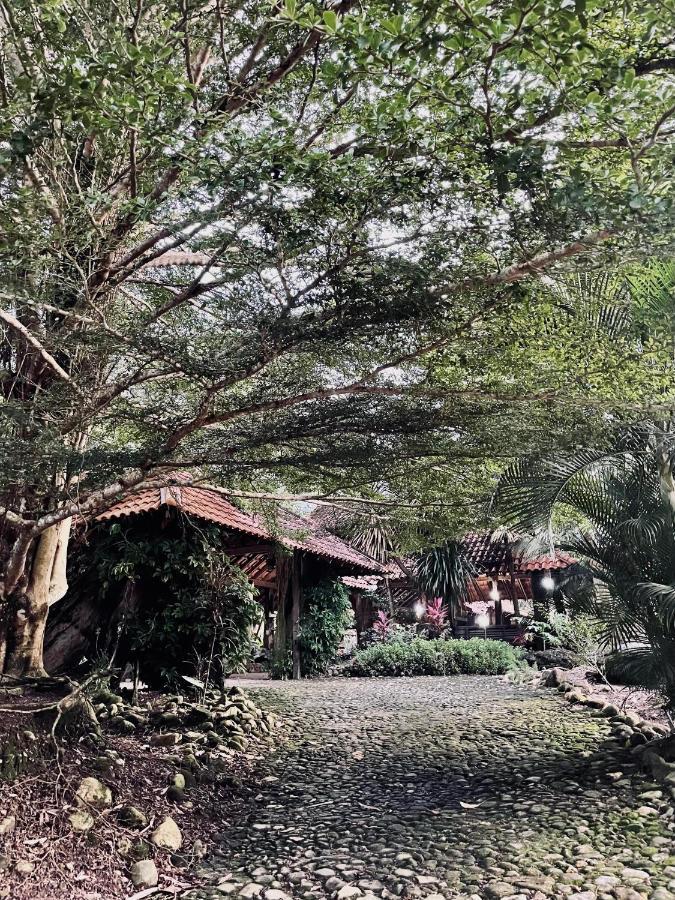 Sahom Valley Resort Jeram  Buitenkant foto